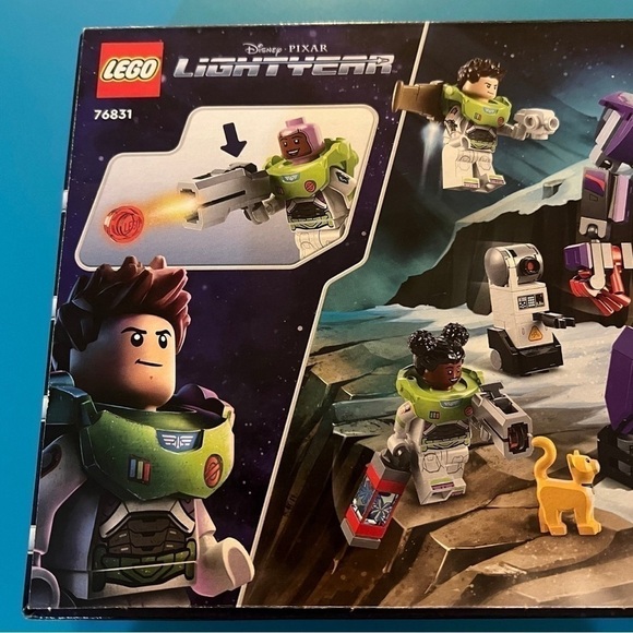 Retired LEGO Disney Pixar Lightyear Zurg Battle 76831 | Buzz - Picture 9 of 13